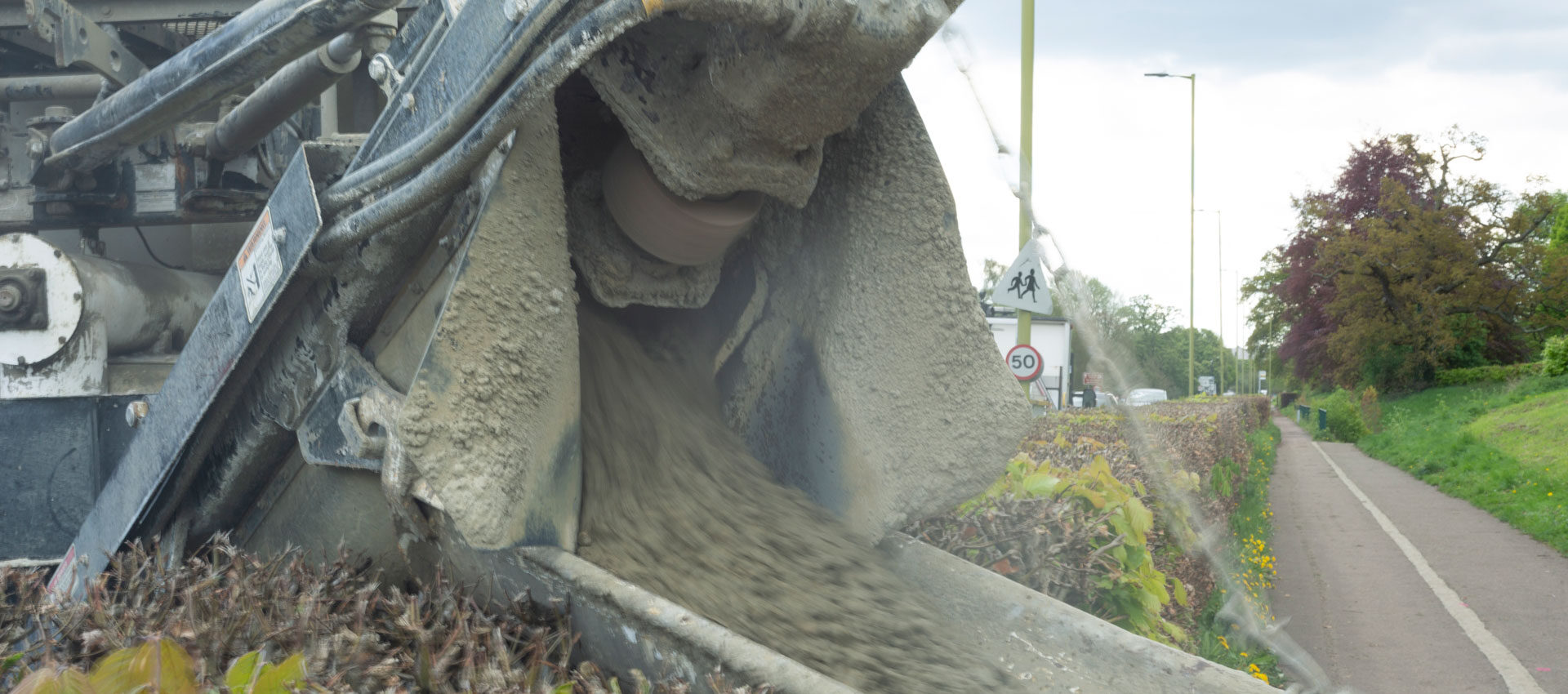 Ready Mixed concrete being delivered | EasyMix Concrete