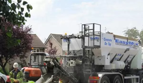 Concrete pumping and concrete mixers | EasyMix Concrete 